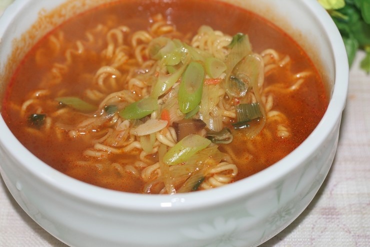 팔도 남자라면 | 인스티즈