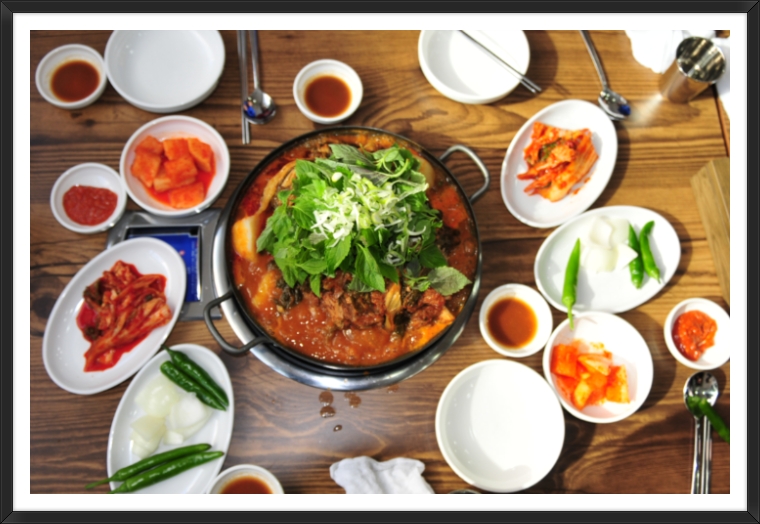 조마루뼈다귀해장국 이미지