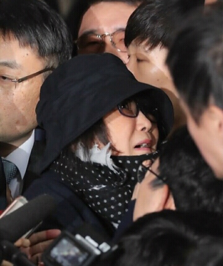 ??? : 누나 눈물연기는 이렇게 해야지 | 인스티즈