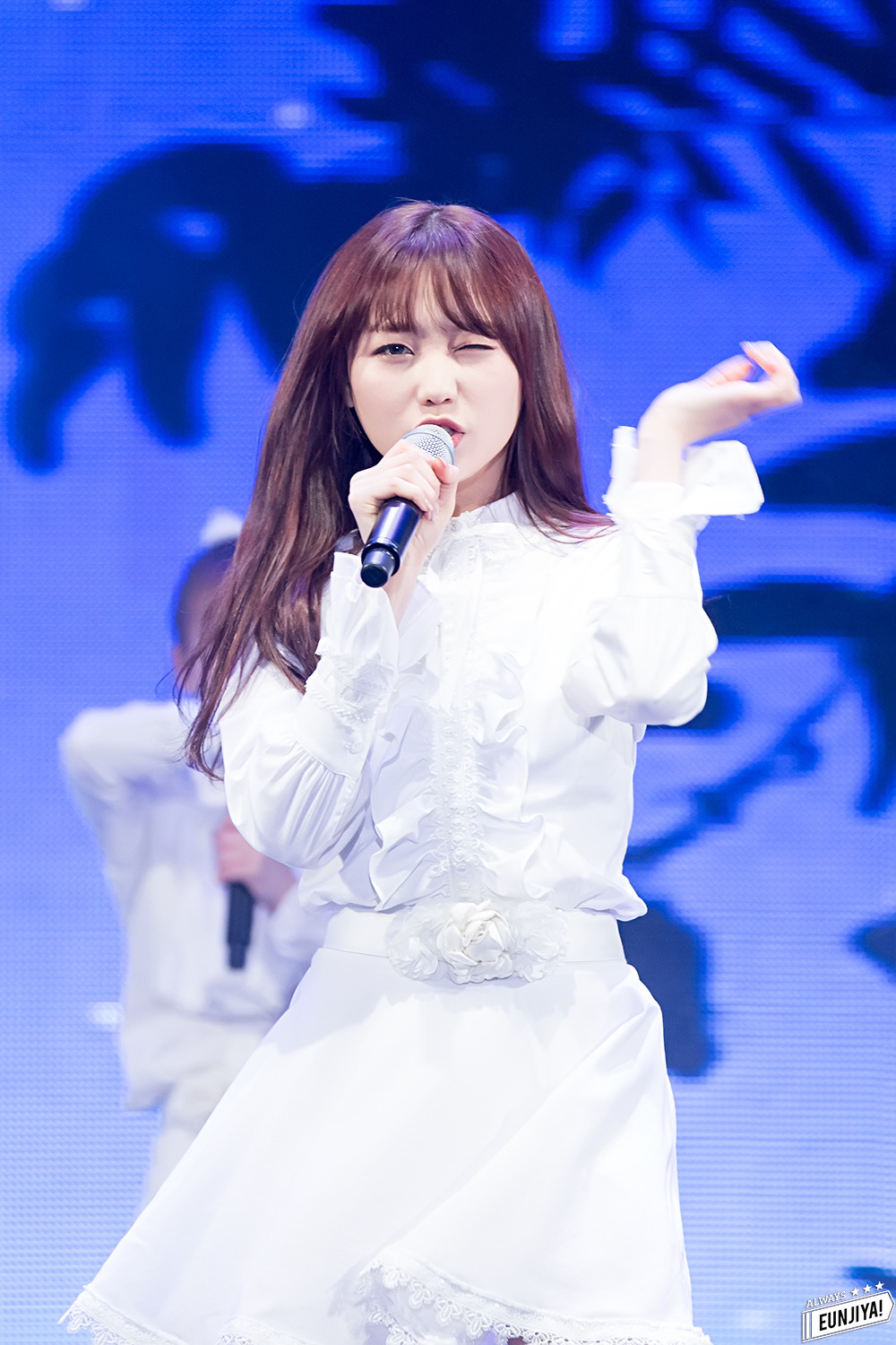 [러블리즈] 큰 빵 & 작은 빵 | 인스티즈