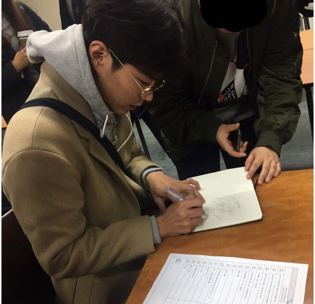 박보검 학교에서 직찍들.jpg | 인스티즈