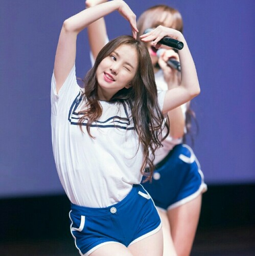 윙크 장인 여자친구 은하.jpgif-2 | 인스티즈