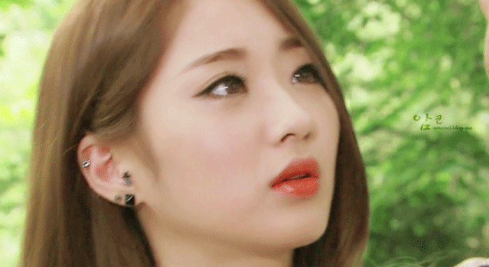 경리는 눈빛이... | 인스티즈