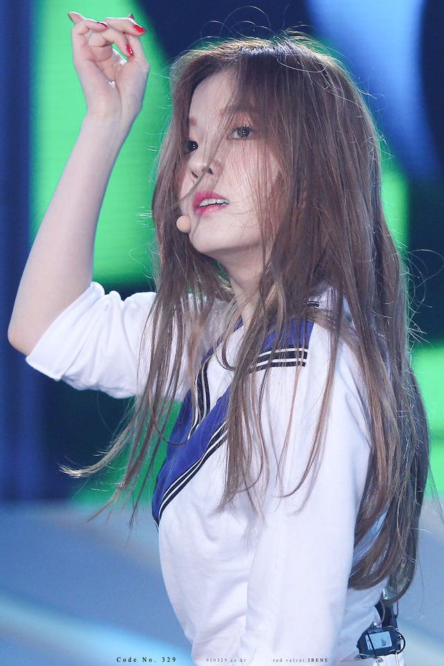 옆태보스 아이린 | 인스티즈