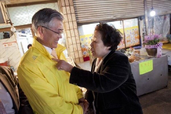 문재인과 사상구 주민들.jpg (힐링타임) | 인스티즈