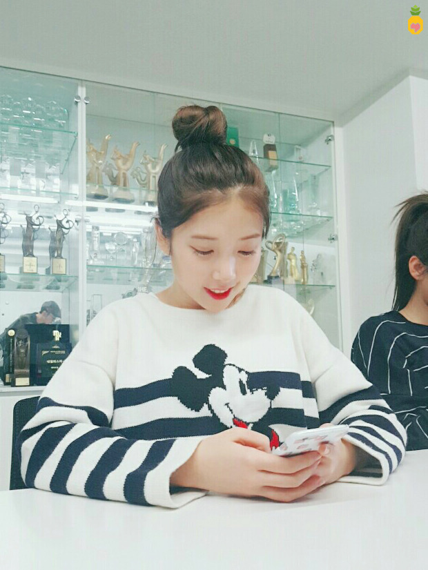 오늘자 에이프릴.jpg | 인스티즈