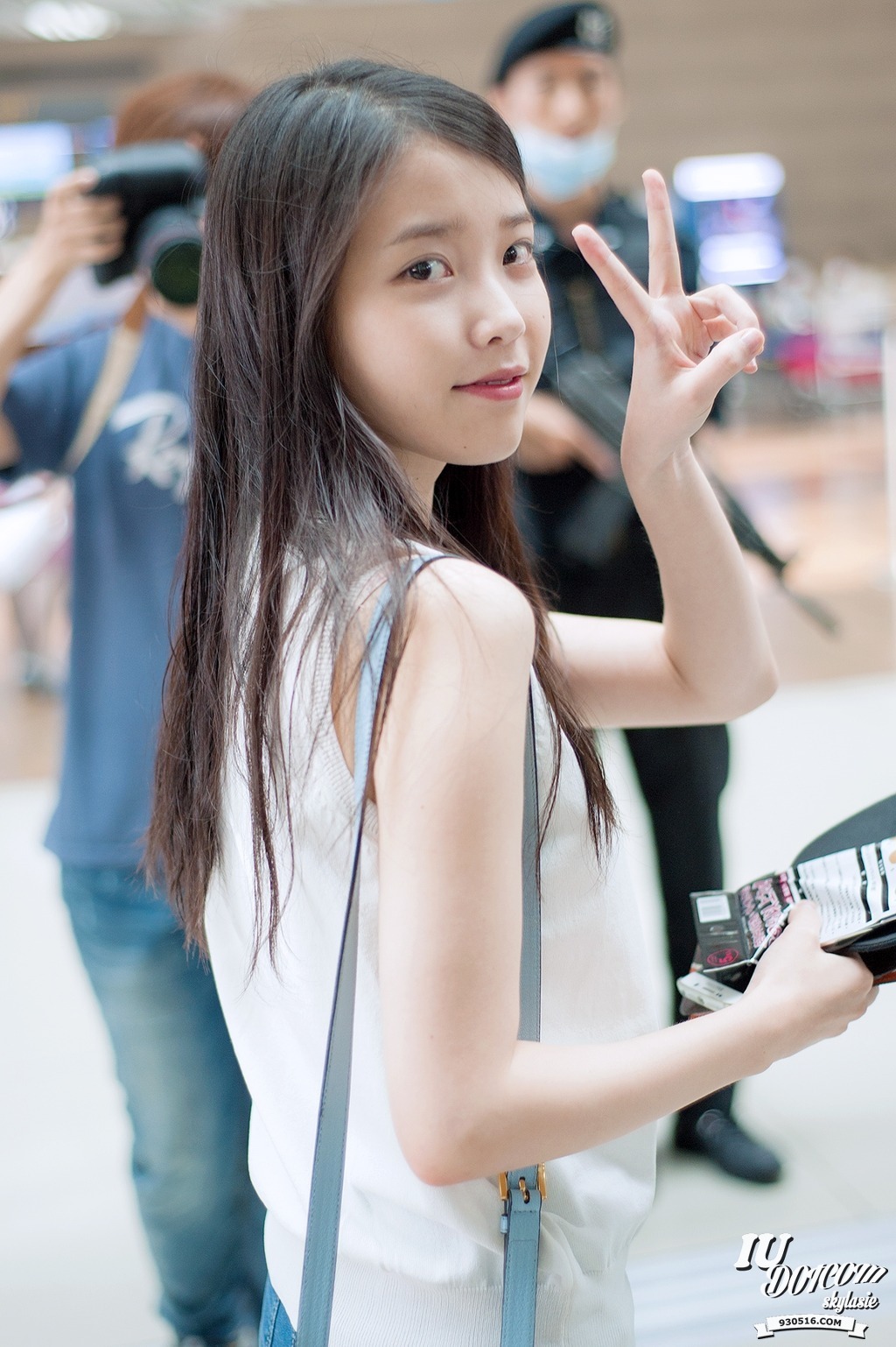 아이유 브이.gif | 인스티즈
