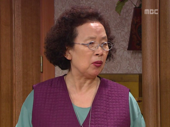 [거침없이하이킥] 순재에게 똥침당한 효자 준하.jpg | 인스티즈