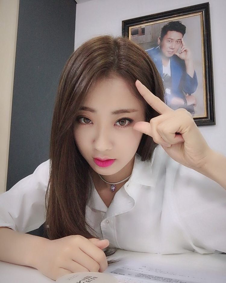 오늘자 나인뮤지스 박경리 인스타 | 인스티즈