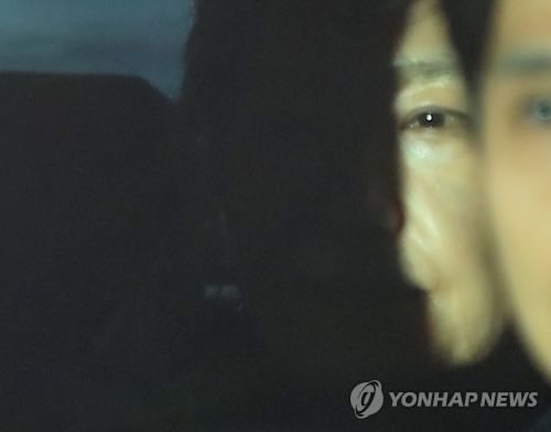 구치소에 도착한 박근혜 | 인스티즈