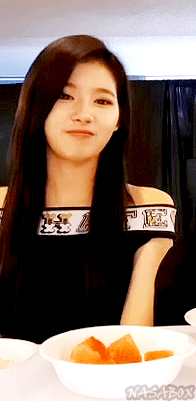 애기같은 사나.gif | 인스티즈