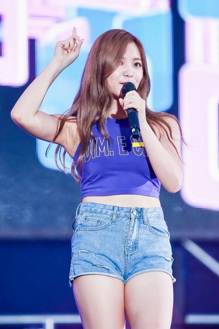 같은 상의 입은 성소 예리.jpg | 인스티즈