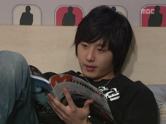 [거침없이하이킥] 민용이한테 복수하는 박해미 ㅋㅋㅋㅋㅋㅋㅋ.jpg | 인스티즈