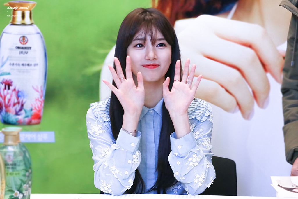 건축학개론 생각나는 오늘자 긴생머리 수지 | 인스티즈