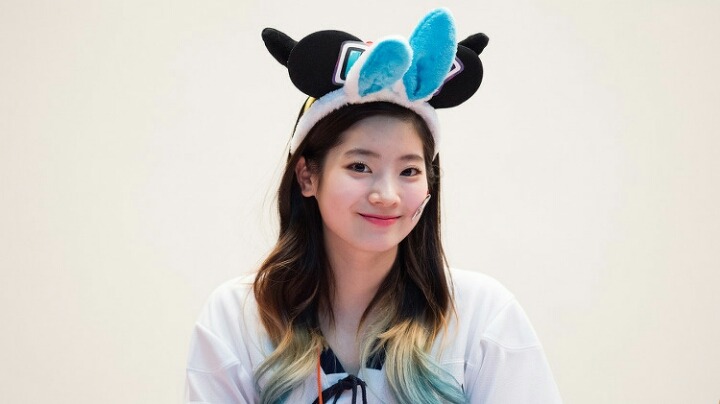[트와이스] 팬싸에서 비눗방울 가지고 노는 다현이(청량함은 다현이가b) | 인스티즈