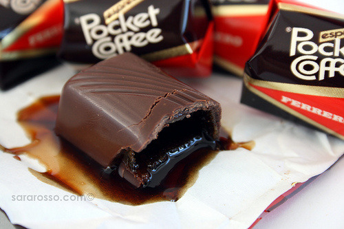 페레로 알아여? Ferrero?? 페레로에선 로쉐만 만드는게 아니야 그리고 독일인들도 잘 모르는 사실이 이찌 | 인스티즈