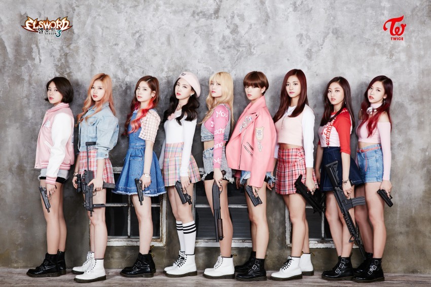 옆으로 선 트와이스.jpg | 인스티즈