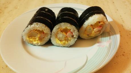 보기엔 맛없어보이는 편의점 혜자 김밥.jpg | 인스티즈