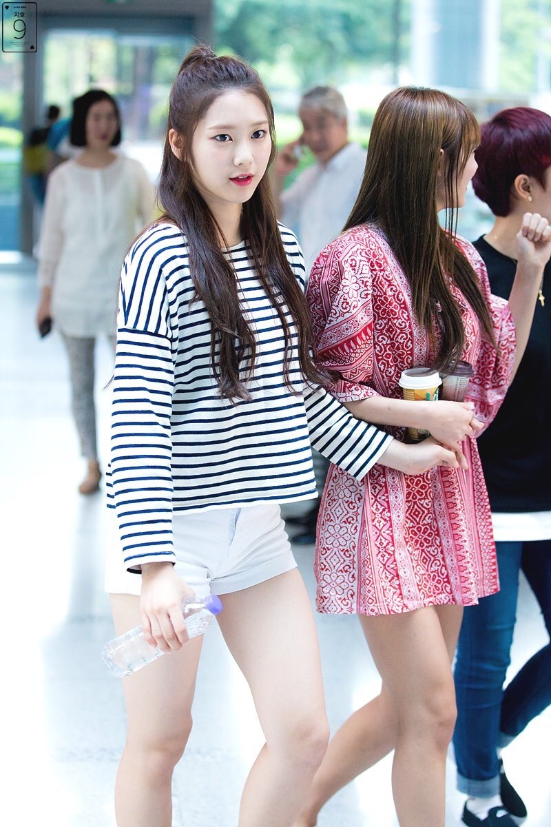 분위기 여신 오마이걸 지호 .JPG | 인스티즈