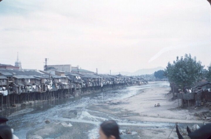 1958년 서울 청계천 수상가옥 판자집 | 인스티즈