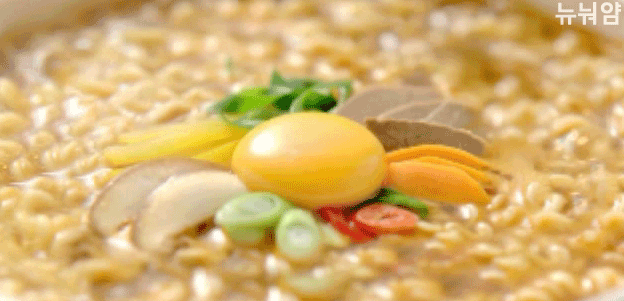 야심한 밤에 꼴리는 짤 달립니다 | 인스티즈