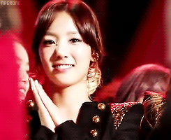 자기 찍덕알아보는 태연.jpgif | 인스티즈