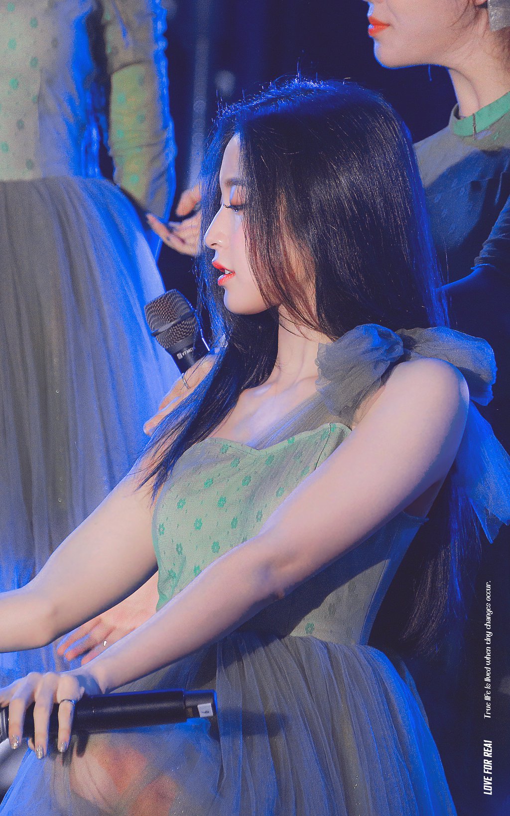 연도별로 보는 오마이걸 아린이의 성장과정.jpgif | 인스티즈
