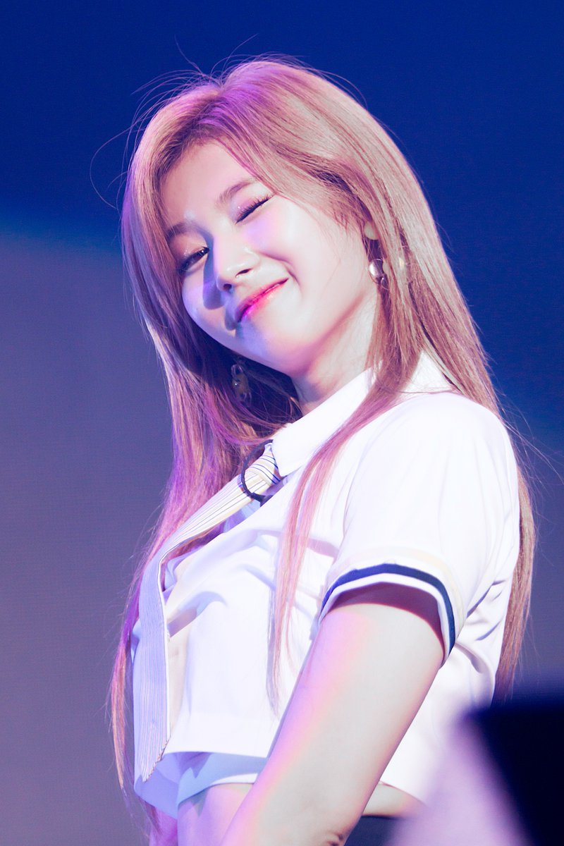 천사같이 이쁜 트와이스 사나.jpg | 인스티즈