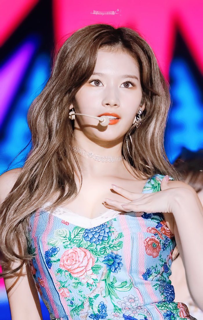 180723 트와이스 사나 - DTNA + What is love ? + Likey 울산 음악중심 | 인스티즈