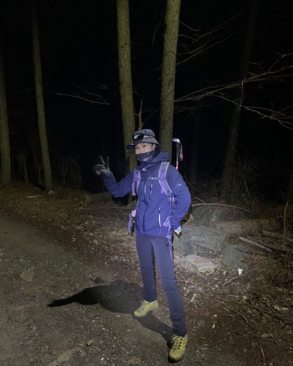 9925FD4D5E56CE3F09E9D4