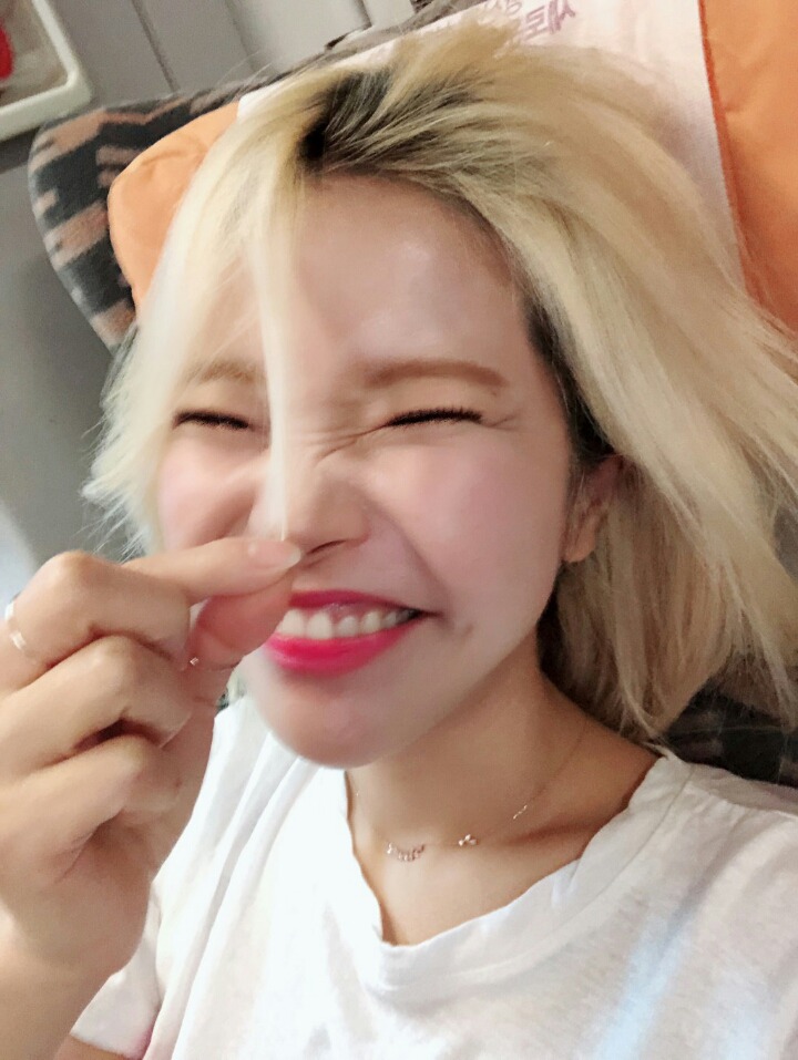 마마무 메인래퍼에게 랩을 가르친 래퍼 스승[데이터주의 | 인스티즈