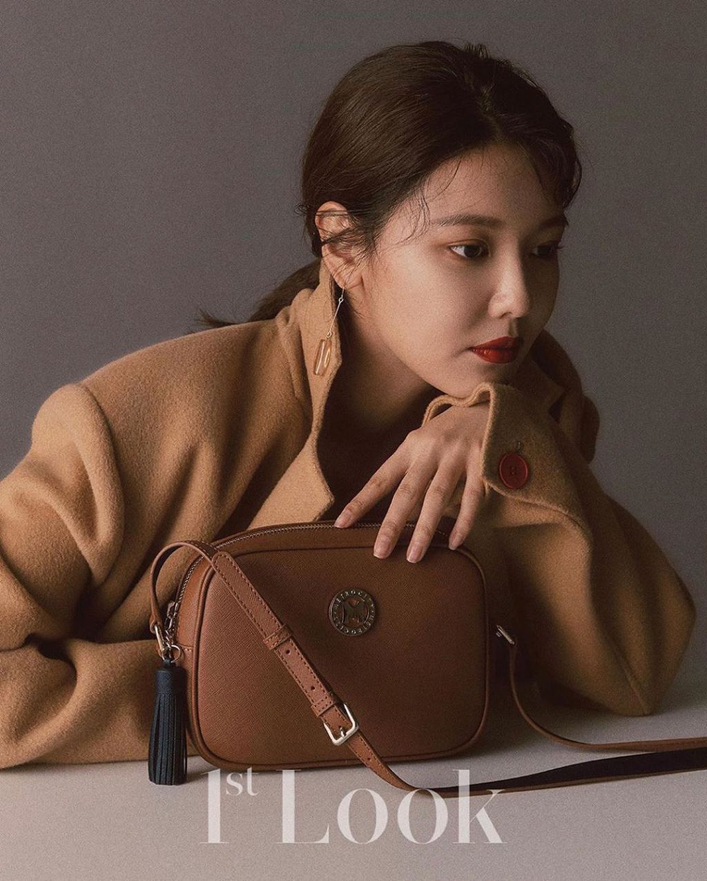 993210425DF3F1DC0A4E64