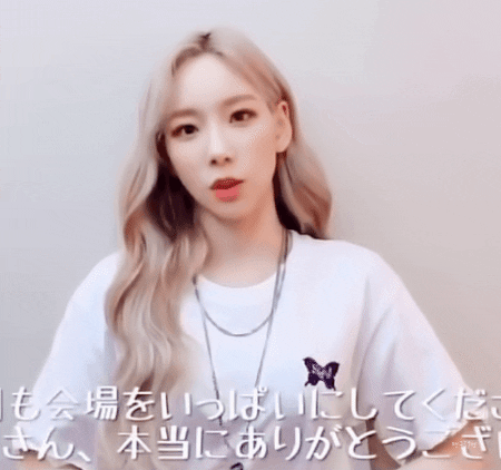 팬들 사이에서도 흑발파 금발파 반반으로 갈리는 태연.jpg | 인스티즈