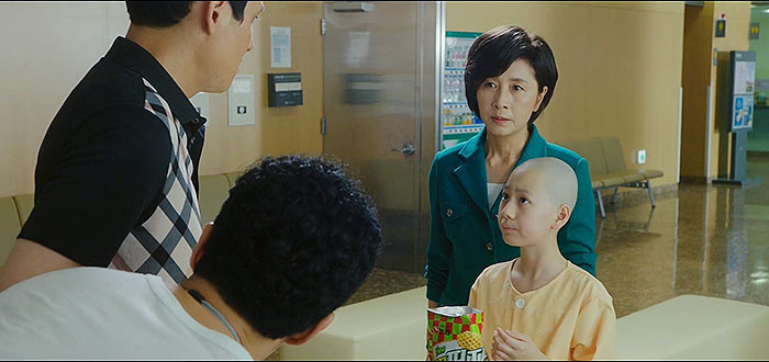 "아저씨 피 받아서 나도 바보되면 어떡해요?" 평점은 별로였으나 소재가 너무 아까웠던 영화 | 인스티즈