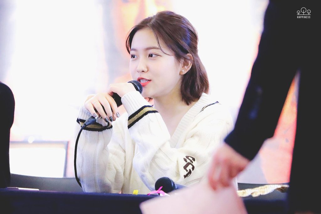 레드벨벳의 막둥이 예리.jpg | 인스티즈
