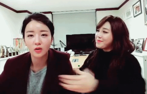 손나은이 갖고노는 장난감 | 인스티즈