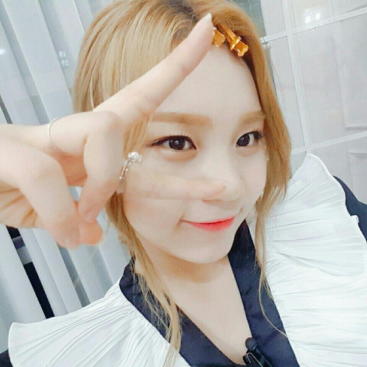 어쩜 이리 이쁠수가 있지 | 인스티즈