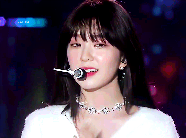 오늘자 창원 케이팝 페스티발 아이린.gif | 인스티즈