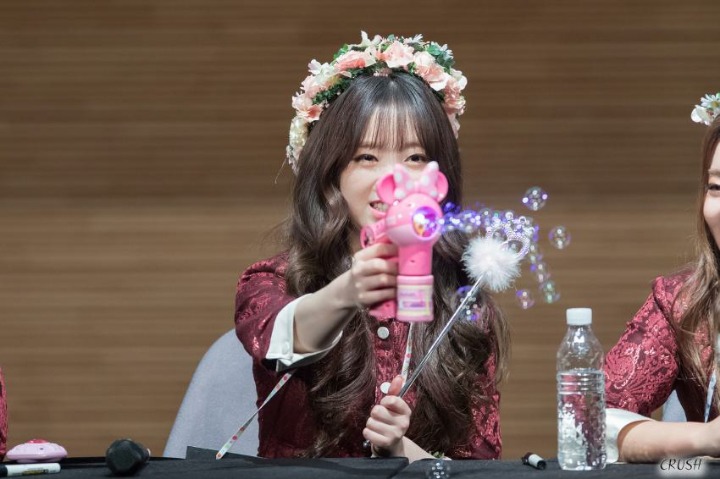 [러블리즈] 밥먹고 운동할지 운동하고 밥먹을지 고민돼서 케이 | 인스티즈
