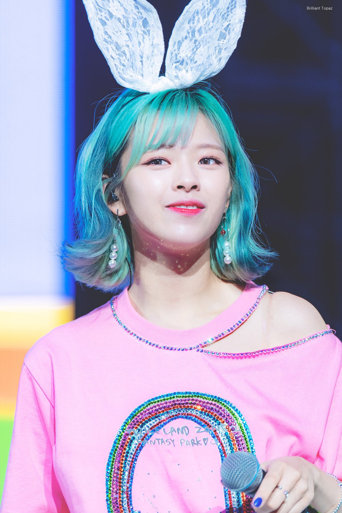 민트색이 잘어울리는 민트정연이.jpg | 인스티즈