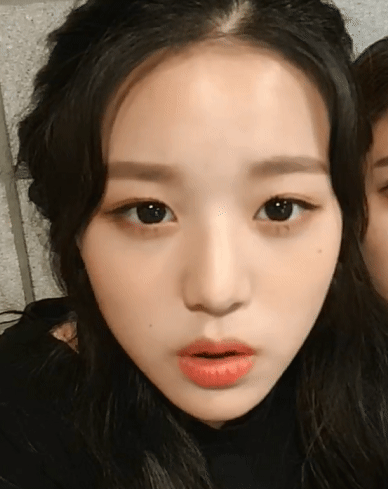 머리 염색한 아이즈원 장원영 | 인스티즈