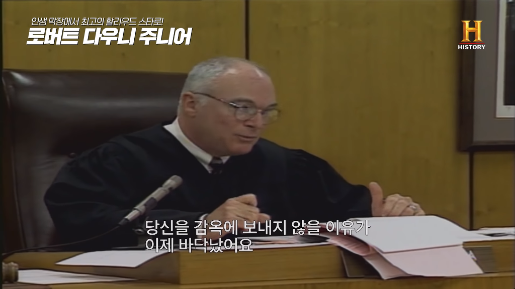 별이 다섯개! 체포만 5번 된 막장인생의 극적 변신 로버트 다우니 주니어 이야기 1부.jpg | 인스티즈