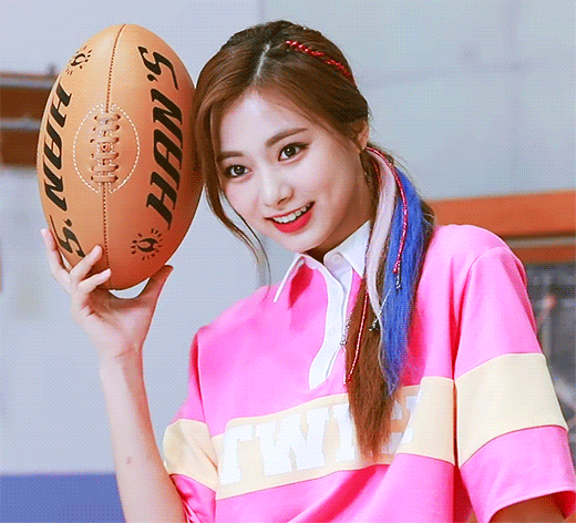 머리묶은 쯔위.jpgif | 인스티즈