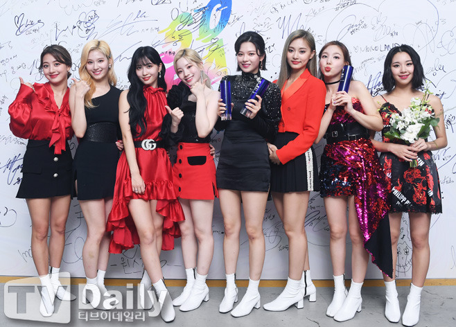 맏내 토깽이 나연이의 소리바다 시상식 극한직업 아이돌 하루 | 인스티즈