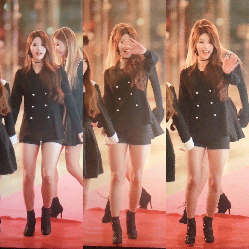 팬들에게 아직도 최고로 뽑히는 4년전 러블리즈 미주의 무대.jpgif | 인스티즈