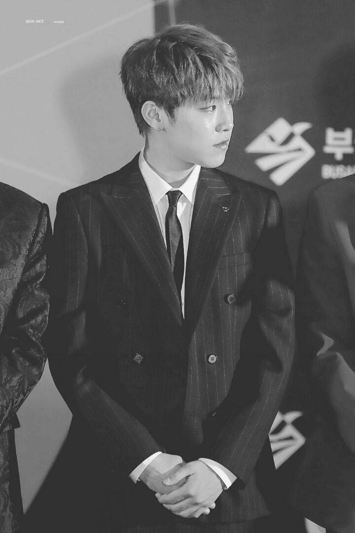 우진 이미지