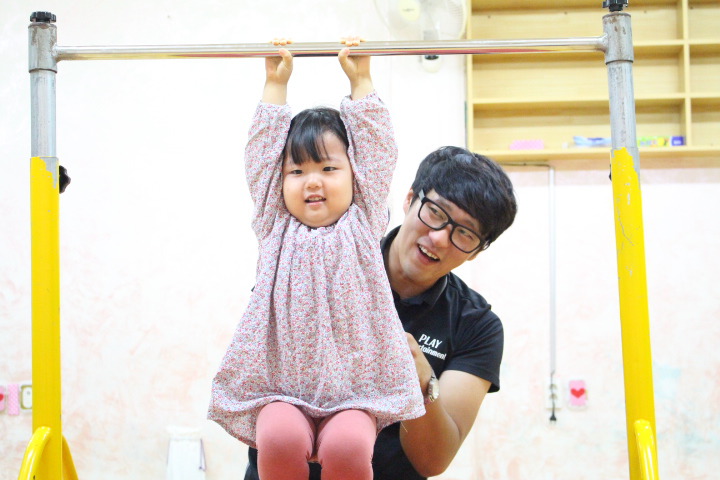 으랏차차체육놀이 이미지