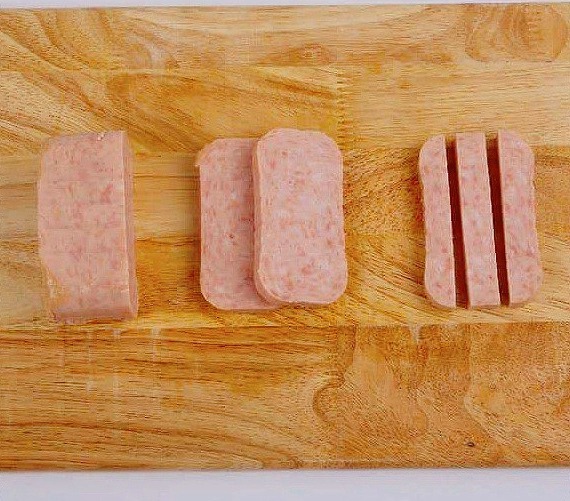 김치찌개를 끓어야 하는데 고기가 없다 그래서 나는 1 vs 2 | 인스티즈