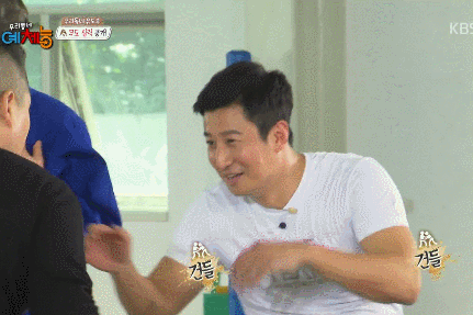 강호동 VS 이훈.GIF | 인스티즈
