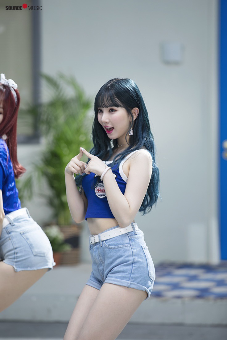 여자친구 뮤직비디오 쵤영 현장.jpg | 인스티즈